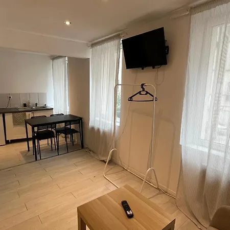 Zen Center Apartament Tulon